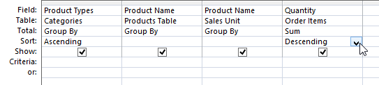 Selecting the totals row of the field we want to perform a calculation on