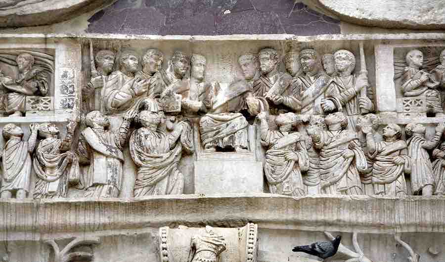 Detail of northern frieze of the Arch of Constantine