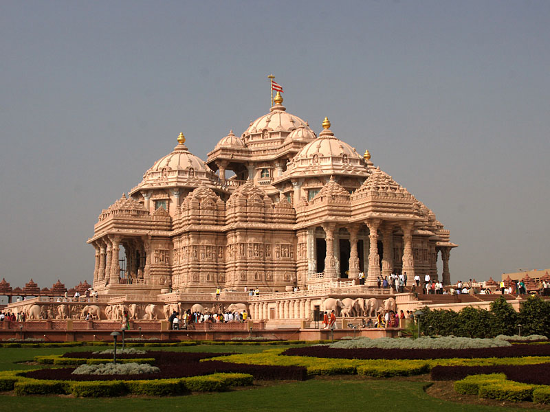 The Swaminarayan Akshardham Temple in Delhi, the world's largest Hindu temple