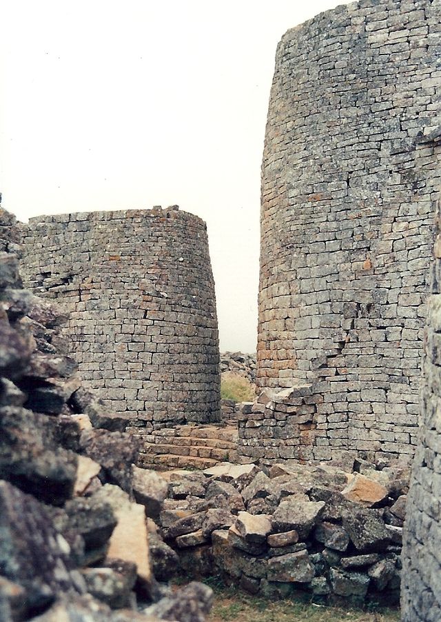 A tower of Great Zimbabwe 