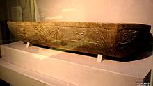 Uruk trough (3300-3000 BCE)